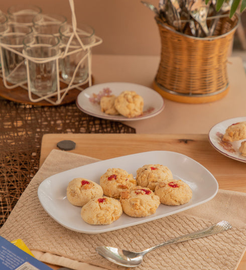 Jagdish Cashew Cherry Cookies